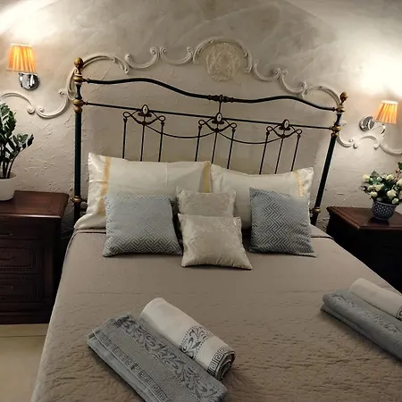 Azalea House Apartment *